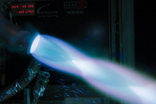 LEAP 71: completata l'accensione di un propulsore a metano sviluppato grazie all'ingegneria computazionale e all'AI