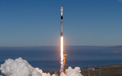 La missione Transporter-15 di SpaceX ha lanciato 140 satelliti in orbita con un razzo spaziale Falcon 9
