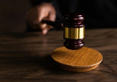 Meta è stata condannata in Spagna: dovrà risarcire i media locali per quasi mezzo miliardo di euro