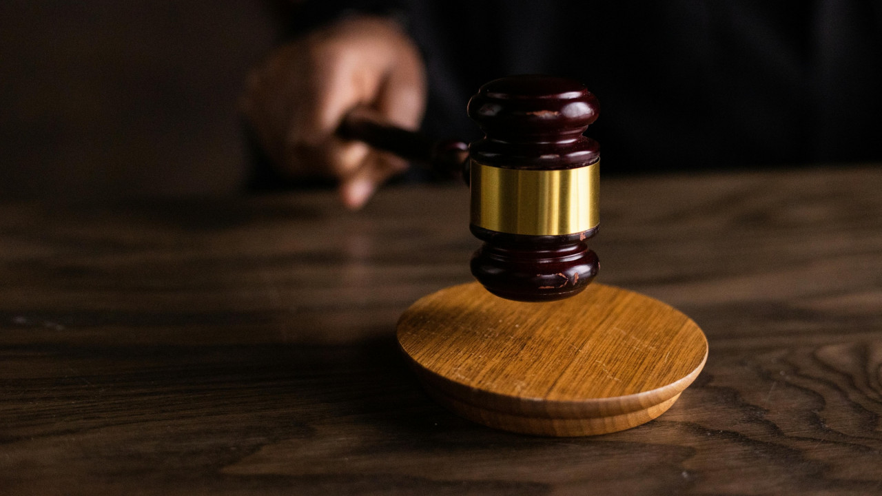 Meta è stata condannata in Spagna: dovrà risarcire i media locali per quasi mezzo miliardo di euro