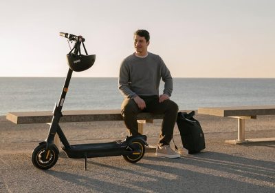 Monopattino elettrico Segway Ninebot Max G2E in offerta: 450W di potenza e freni su entrambe le ruote, ora a 549€ su Amazon
