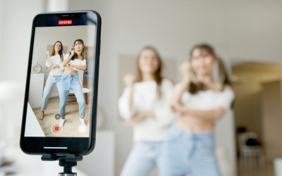 Nasce l'albo degli influencer 'rilevanti' in Italia: AGCOM ha aperto le iscrizioni
