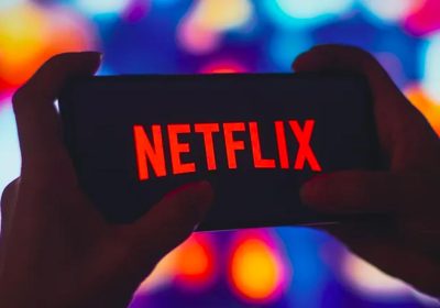 Netflix sta preparando un'offerta per Warner Bros. Discovery