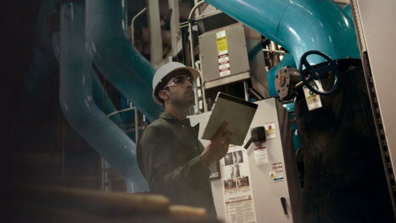 Qualcomm porta l'AI nei PC industriali con i nuovi processori Dragonwing IQ-X