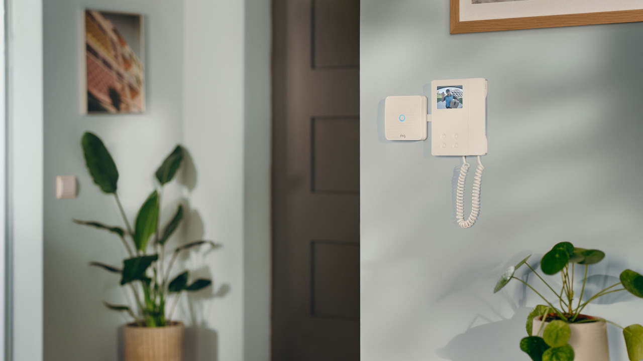 Un sacco di dispositivi Ring scontati su Amazon, da 34€ in su: videocitofoni, allarmi e telecamere smart, sicurezza a basso costo