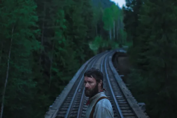 Train Dreams su Netflix è un malinconico e meraviglioso western, un film di immensa bellezza che non dimenticherete