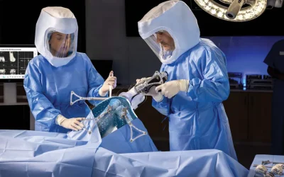 Robot, dati e personalizzazione: la tecnologia ridisegna la sala operatoria ortopedica