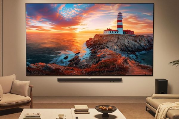 Super offerta per il nuovo LG QNED AI 65'': il TV 4K con processore &amp;#945;7 Gen8 e colori QNED scende a soli 599€ su Amazon