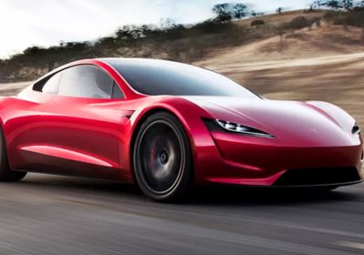 Tesla Roadster rinviata (di nuovo): ora potrebbe non essere nemmeno un'auto