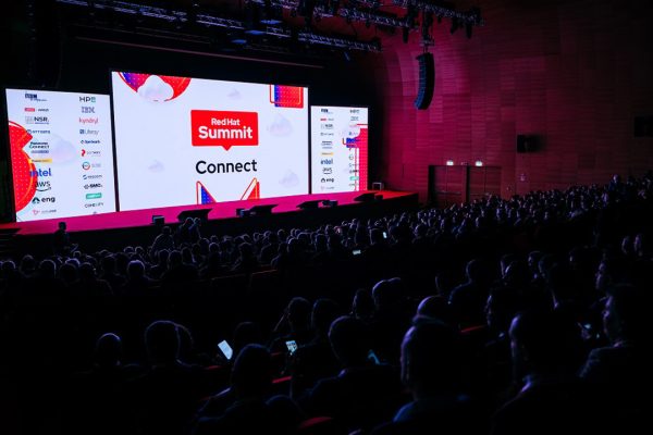 Tra open hybrid cloud e sovranità digitale, Red Hat traccia la rotta dell’IA enterprise