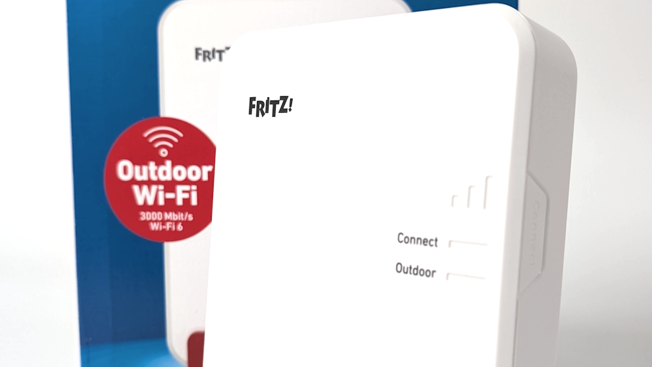 Wi-Fi superveloce anche in giardino? FRITZ!Repeater 1610 Outdoor porta la connessione ovunque