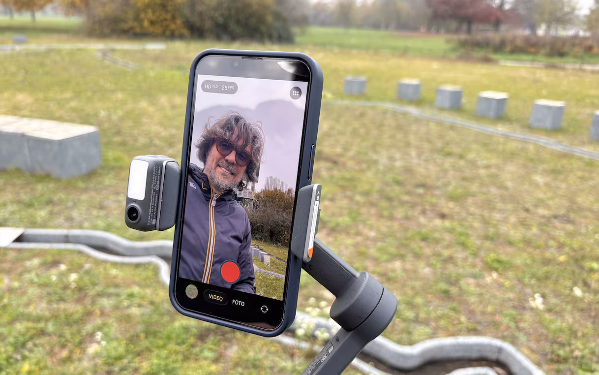 DJI Osmo Mobile 8 stabilizzatore per smartphone: recensione, funzioni, prezzi in Italia