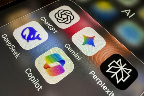 Dopo ChatGpt anche Copilot uscirà da WhatsApp nel 2026 – Notizie