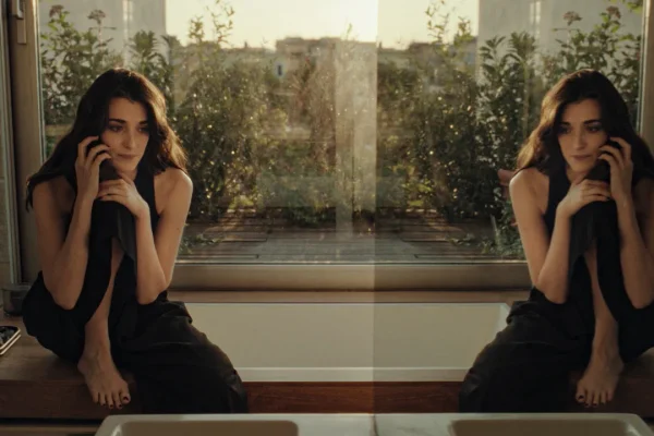 Breve storia d’amore trova quello che al cinema italiano manca: il divertimento