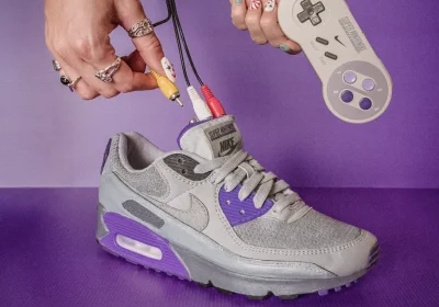 La scarpa Nike con Super Nintendo (funzionante) incorporato