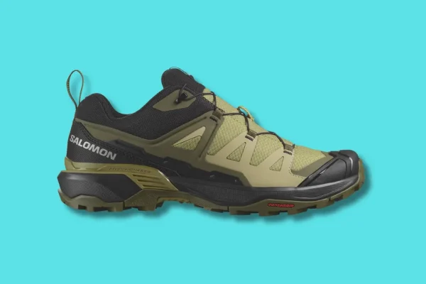 Le migliori scarpe da trekking per le tue avventure in montagna (e non solo)