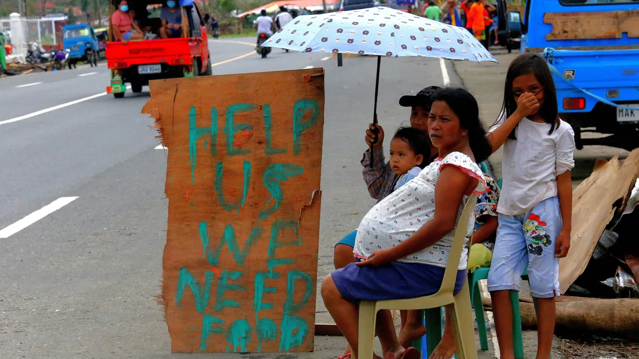 Shell denunciata per crisi climatica, un gruppo di sopravvissuti al tifone Rai nelle Filippine chiedono giustizia