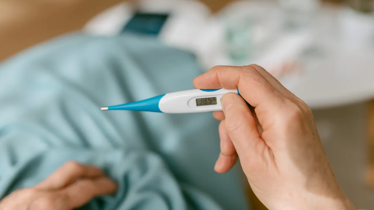 Cos’è questa ormai famosa variante K dell’influenza, come si diffonde, quali i sintomi (e se i vaccini sono efficaci)