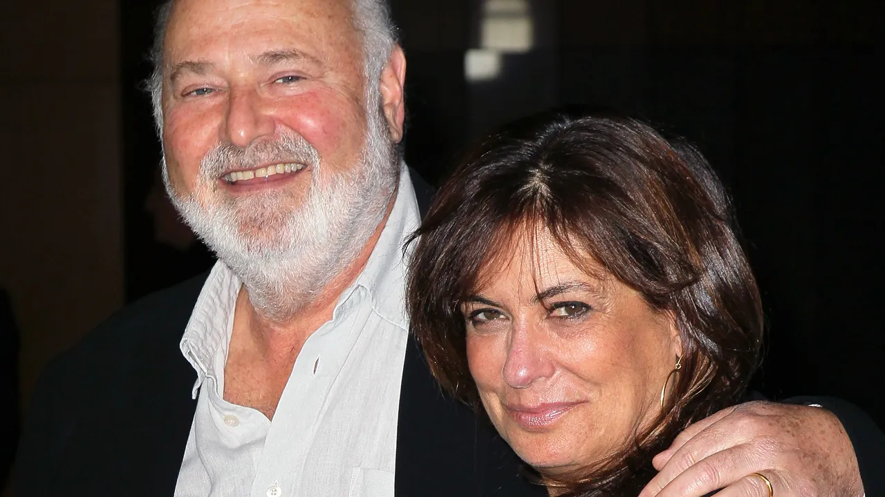 Rob Reiner, il regista ucciso assieme alla moglie nella loro casa di Los Angeles. è stato uno dei giganti del cinema contemporaneo