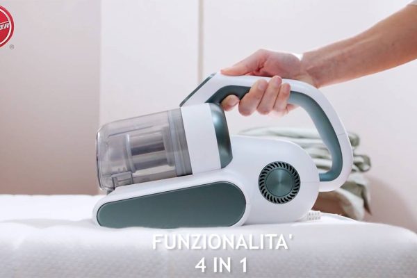 Via acari, polvere e sporco da materassi, tappeti e divani: crolla a soli 79€ Hoover HMC5, top per chi è allergico e non solo