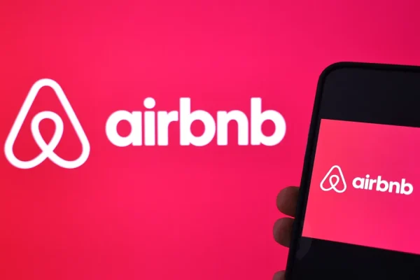 64 milioni di euro di multa a Airbnb in Spagna per annunci online di case senza licenza