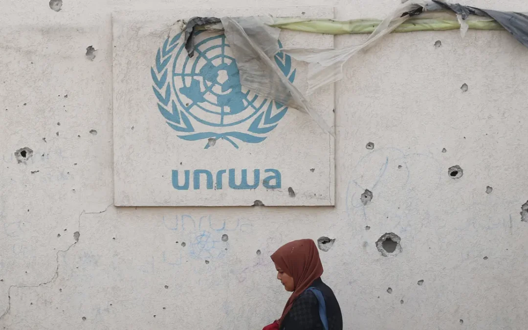 Dopo il rinnovo del mandato, le forze israeliane hanno assaltato la sede dell’Unrwa di Gerusalemme Est
