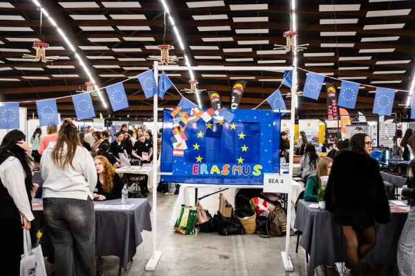 Erasmus, finalmente gli studenti britannici potranno tornare a godere dei benefici del programma europeo