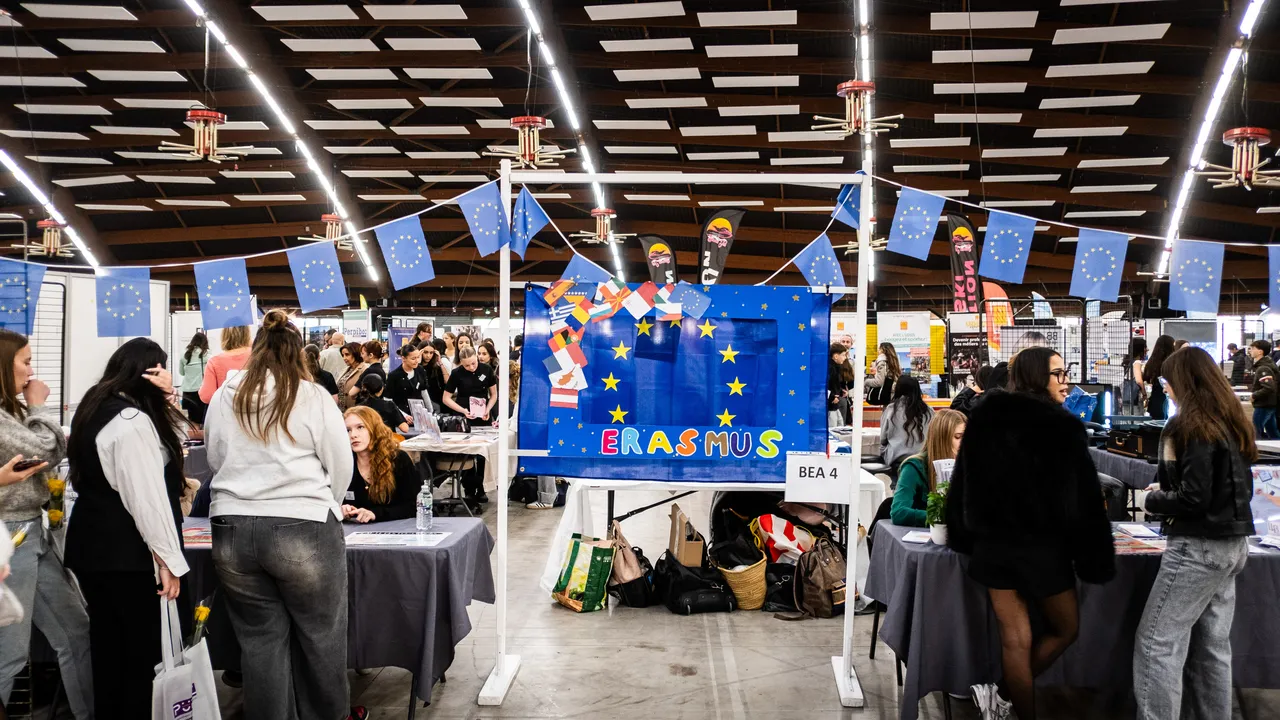 Erasmus, finalmente gli studenti britannici potranno tornare a godere dei benefici del programma europeo