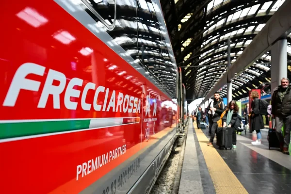 Puntualità e connettività a bordo dei treni, così il Gruppo Fs progetta il futuro della mobilità ferroviaria