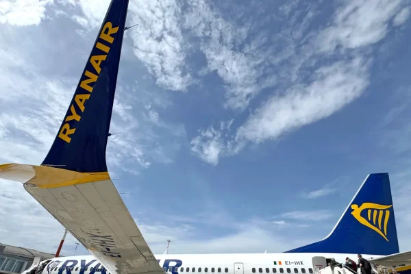 Ryanair multata per abuso di posizione dominante, 255 milioni di euro dall’Antitrust italiana
