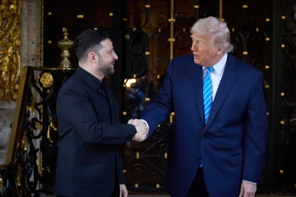 Cosa dice il piano di pace in 20 punti che Trump e Zelensky hanno discusso, con i nodi irrisolti del Donbas e di Zaporizhzhia