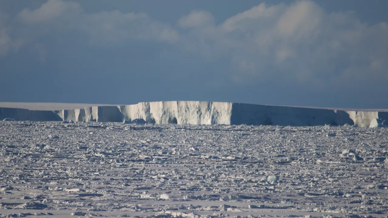 All’estremità del ghiacciaio dell’Apocalisse in Antardide ci ci sono stati centinaia di terremoti glaciali finora sconosciuti