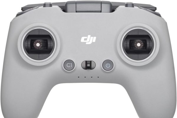 DJI FPV Remote Controller 2 Compatible with Drone, Remote Drone Piloting, Integrated Remote Control, Control Range up to 6 Km, Up to 9 Hours of Use