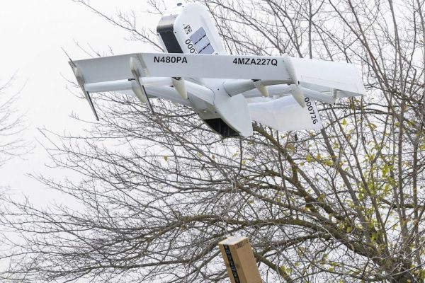 Amazon ha sospeso la sperimentazione del servizio di consegna via droni Prime Air attivo in Abruzzo