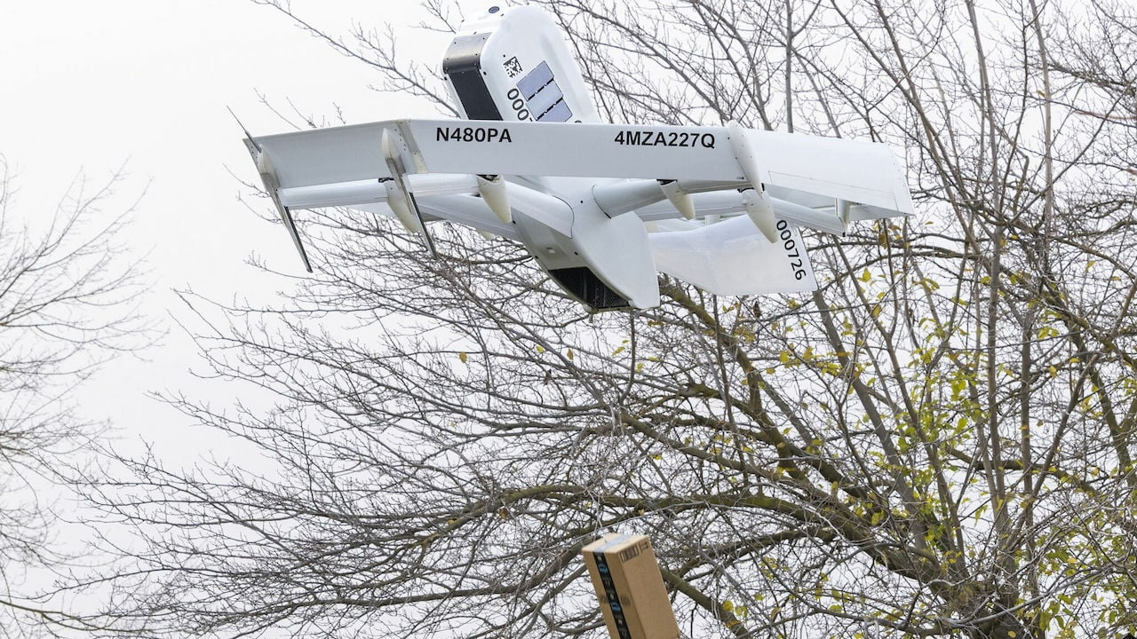 Amazon ha sospeso la sperimentazione del servizio di consegna via droni Prime Air attivo in Abruzzo