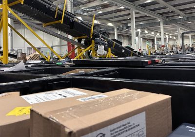 Amazon, il destino di un reso: il viaggio all'interno del centro MXP5 di Castel San Giovanni