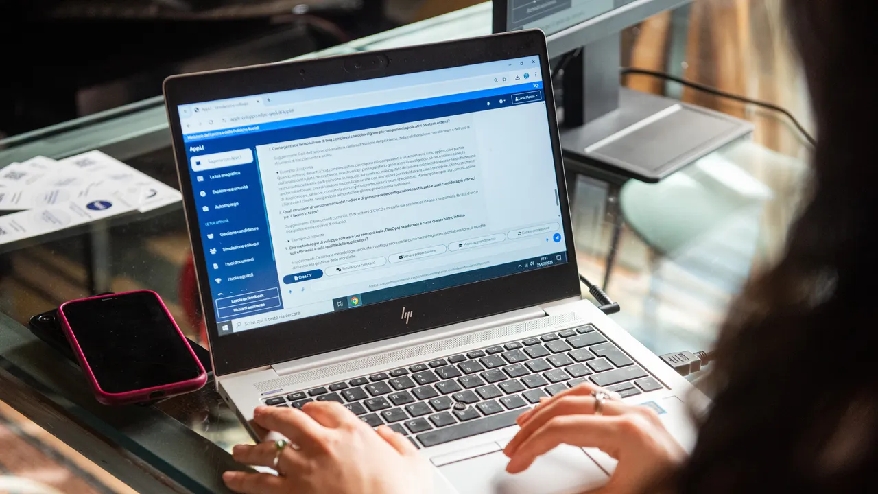 Nasce l’Osservatorio sull’IA nel mondo del lavoro: al suo interno ci sarà una “commissione etica”