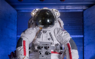 Axiom Space ha completato un importante test per le tute spaziali AxEMU destinate alle missioni Artemis