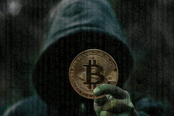 Bitcoin, sono passati 15 anni dalla 'scomparsa' di Satoshi Nakamoto. Un mistero ancora irrisolto