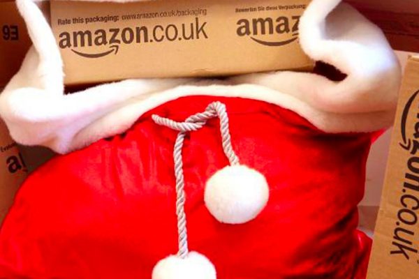 Corsa finale all'ultimo sconto: Amazon promette un weekend con sconti eccezionali un po' su tutto, ecco quelli che abbiamo trovato