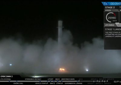 Dieci anni fa SpaceX fece atterrare per la prima volta il primo stadio di un razzo spaziale Falcon 9
