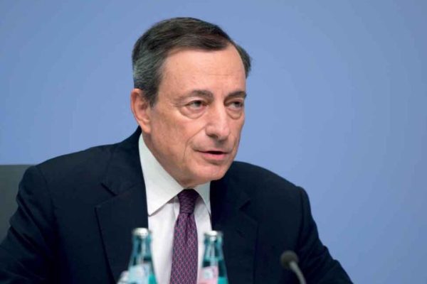 Draghi scuote l'Europa: 'rischio stagnazione senza un cambio di passo sull'IA'