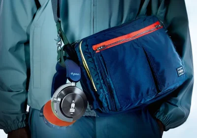 Dyson OnTrac Porter, l’edizione limitata con borsa a tracolla fatta a mano