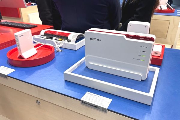 Prezzi al minimo per i FRITZ!Box su Amazon: router, modem e ripetitori Mesh in super offerta