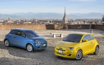 Nuova Fiat 500 Hybrid, Torino riaccende la sua icona più pop