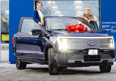 Ford sceglie l'IA al posto degli EV: la fabbrica di batterie sarà convertita in accumulatori per data center