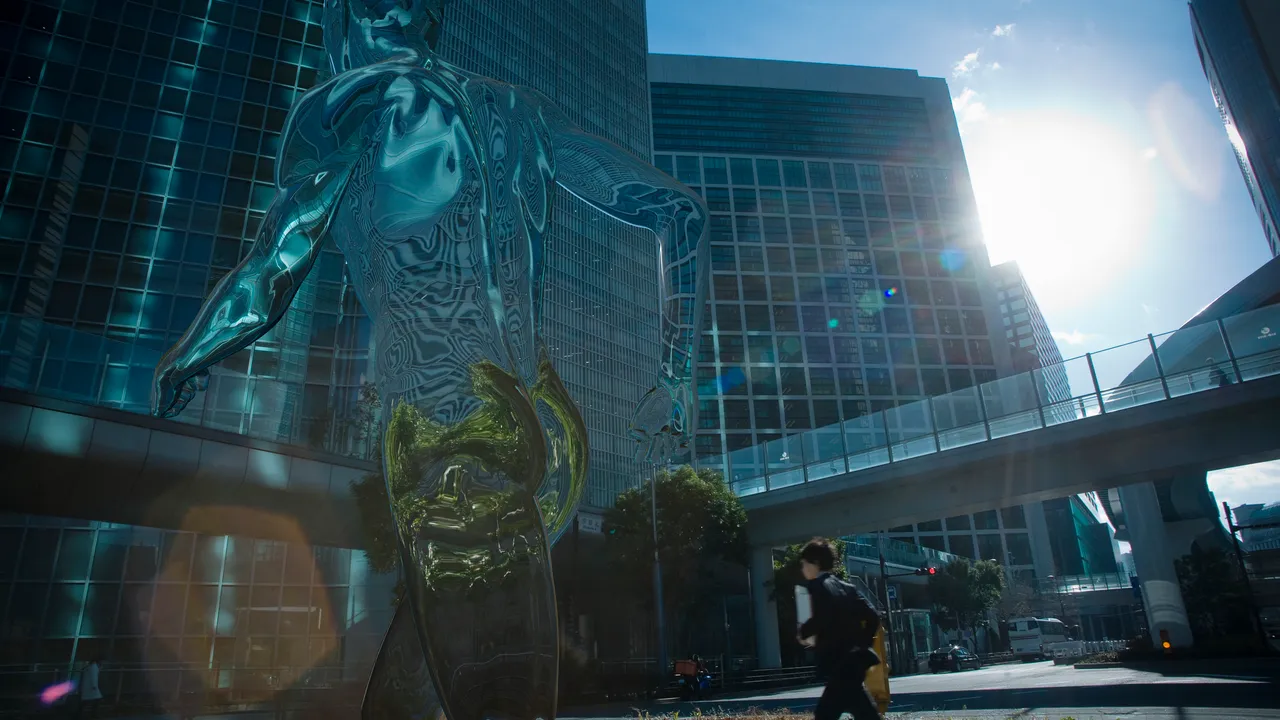 Mantello dell’invisibilità, grazie a un nuovo metamateriale non è più utopia