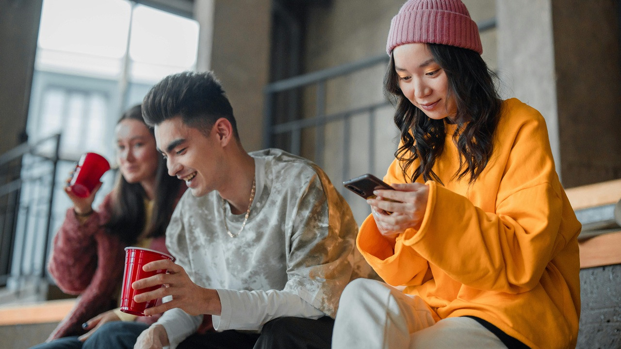 Gli operatori mobile italiani offrono sempre più Giga, ma gli utenti ne usano un decimo