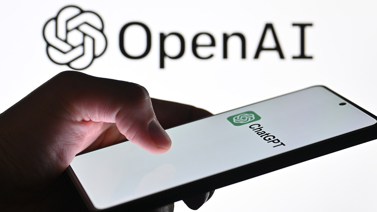 OpenAI testa la pubblicità in ChatGPT: prime prove tra i dipendenti per avere feedback