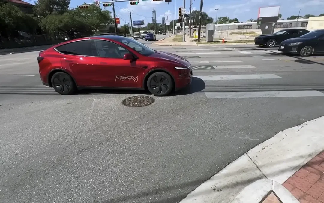 I Robotaxi di Tesla registrano un tasso di incidenti 10 volte superiori alla guida umana